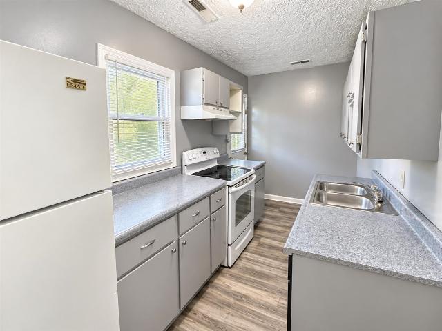 200 W 13th Avenue