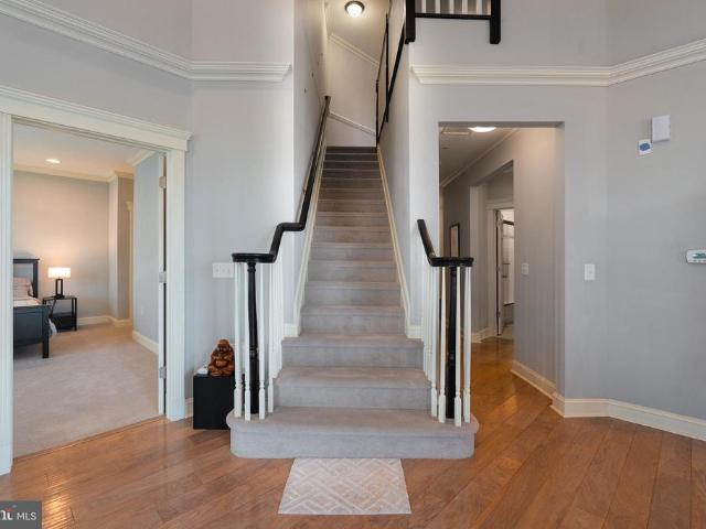 200 W Elm Street # 1422
