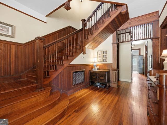200 W Main Street