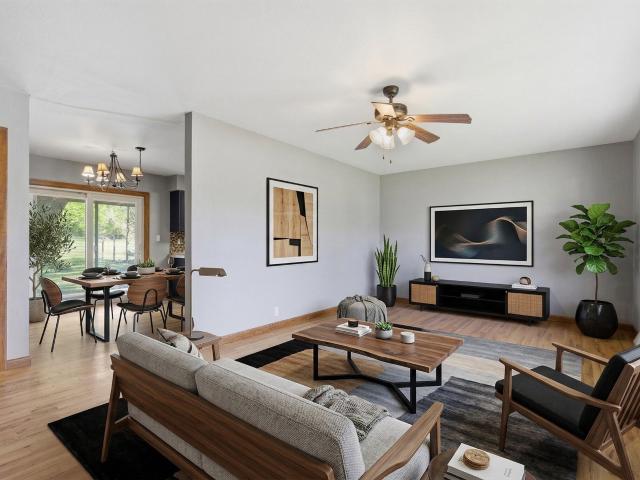 200 W Nellie Avenue