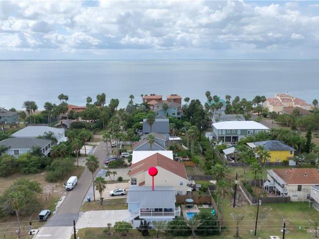 200 W Retama Street