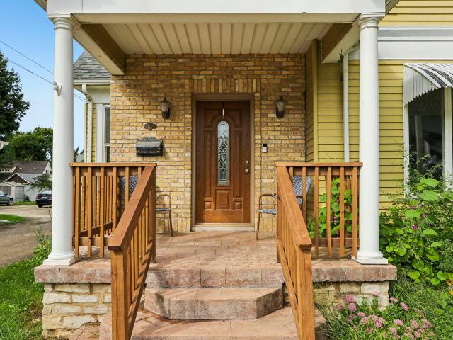 200 W State St