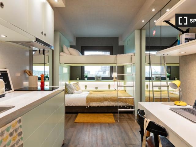 200 Western Avenue, London, W3 6FW, United Kingdom | Studio apartment for rent #117586850 | Rentberry