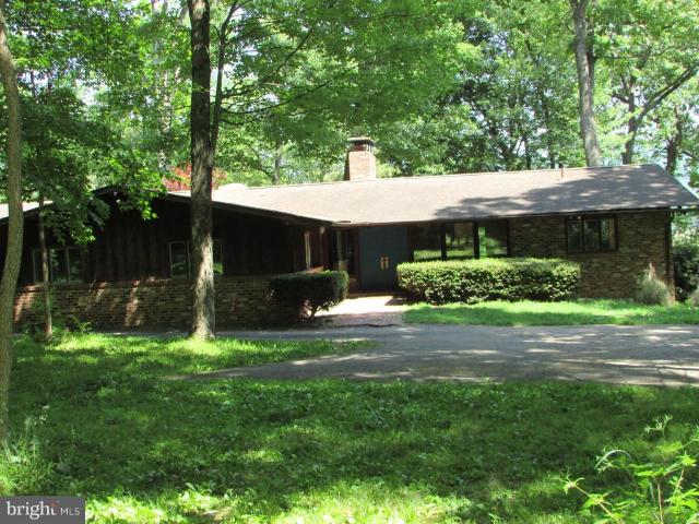 200 Tall Oaks Drive