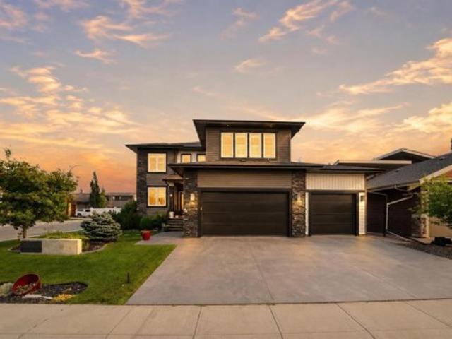 200 Vancouver Crescent, Red Deer, AB, T4R 0N7 house for sale | Listing ID A2332 | Royal LePage