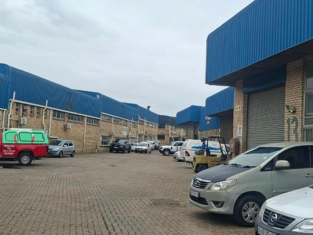 200sqm Mini Factory / Warehouse in Glen Anil