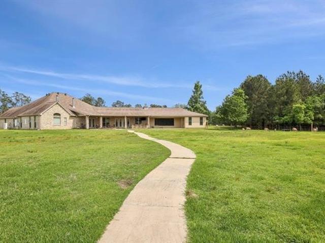 2014 Fish Lake Rd, Kountze, TX 77625 | MLS #265627