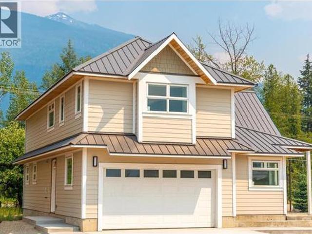 2014 Lanzo Lane, Revelstoke, BC, V0E 2S1 house for sale | Listing ID 10393 | Royal LePage