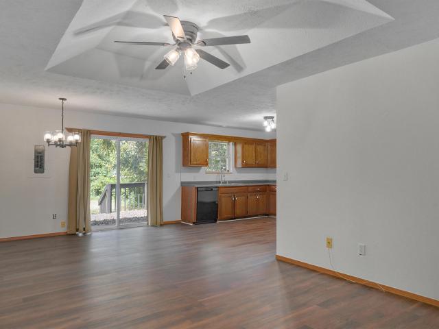 2015 N Benton Avenue