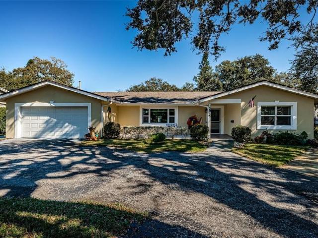 2015 Park Street N, St Petersburg, US, FL
