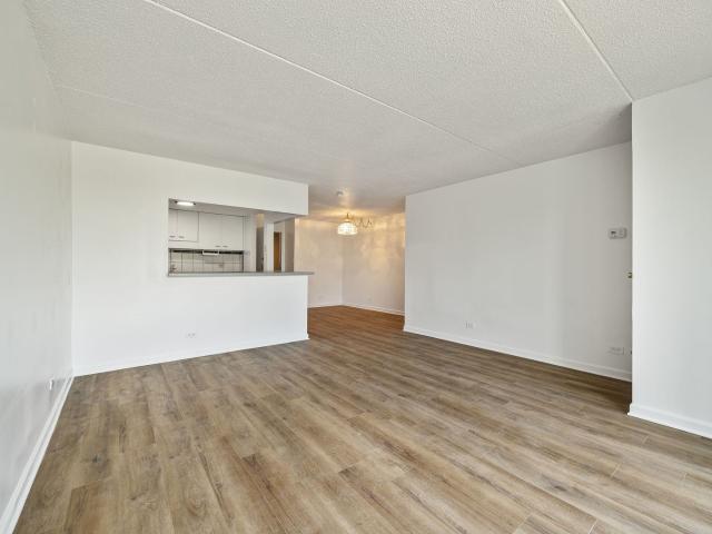 2015 s finley road # 302