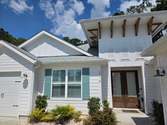 2016 Manor Parc Drive