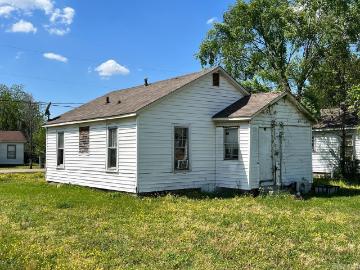2016 Maurice Street