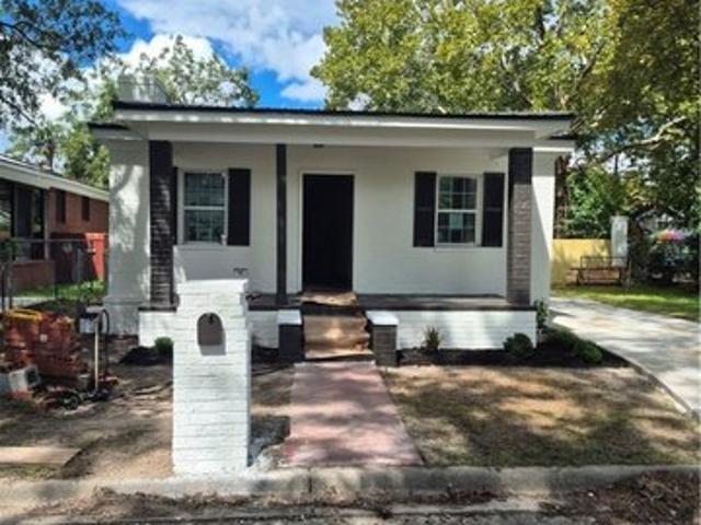 2016 Nash Ave, Savannah, GA 31405