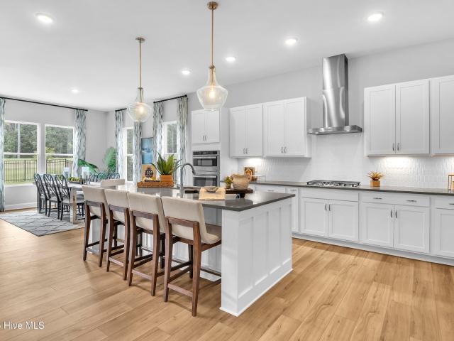 2016 Oakton Drive # 13