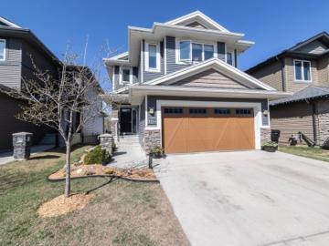 Hawks Ridge, Edmonton, Alberta - Garden
