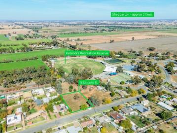 2016 sqm Approx lot ready to build on!