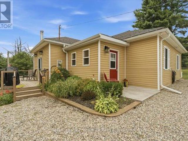2017 Clark Road, Frontenac Centre, ON, K0H 2E0 house for sale | Listing ID X13584 | Royal LePage