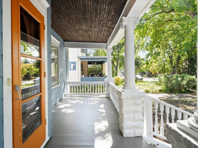 2017 Emerson Avenue S