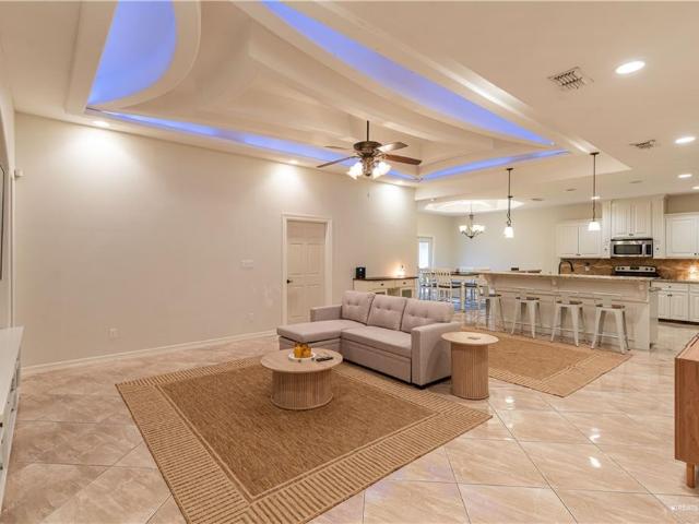 2017 Glendale Drive