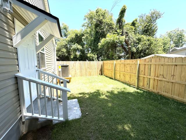 2017 Groveland Avenue