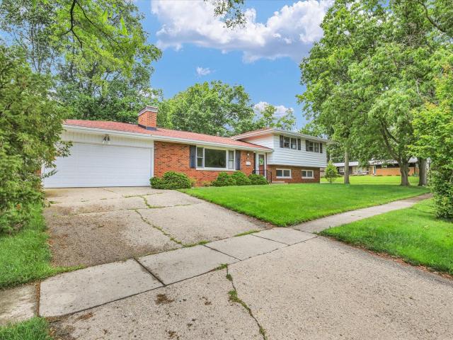 2017 S Cottage Grove Avenue