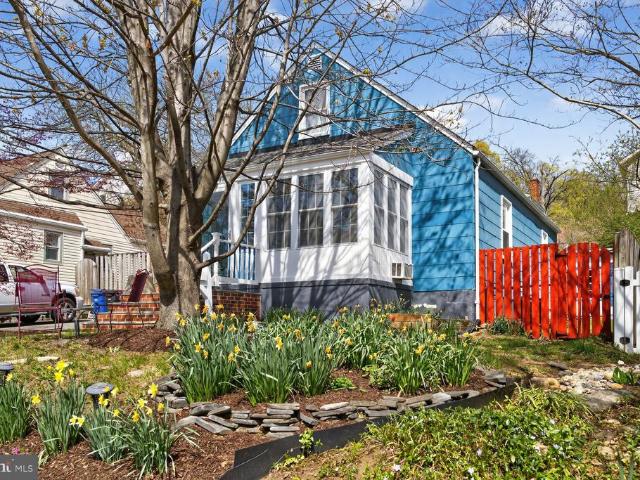 2017 S Randolph Street S