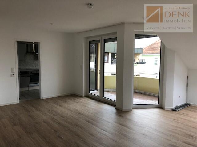 2018 modernisiert! Mit Loggia und TG. Stellplatz in bester Lage