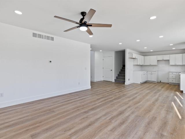 2018 Green Acres Drive