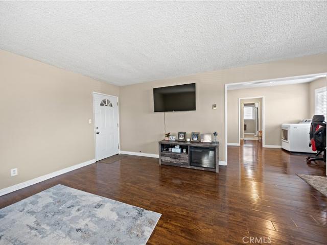 2018 Las Vegas Avenue 18