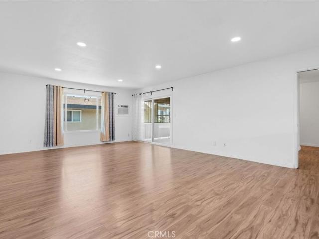 2018 Las Vegas Avenue 4