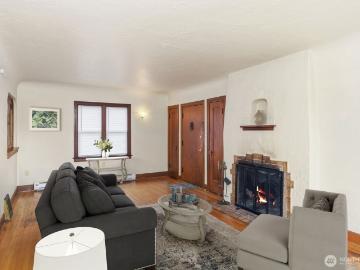 2018 11th Street