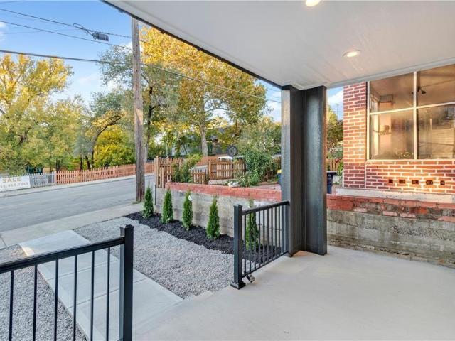 2019 Summit St, Kansas City, MO 64108 | MLS #2632