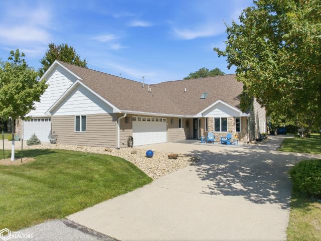 2010 Hunters Ridge Dr