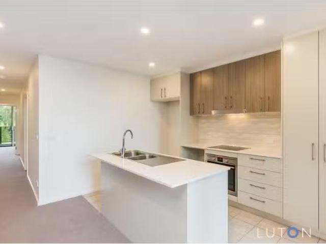 20/111 Canberra Avenue, Griffith Apartment for rent Listed by.