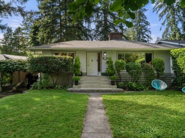 2011 Bridgman Avenue, North Vancouver, BC, V7P 2T7 house for sale | Listing ID R3161 | Royal LePage