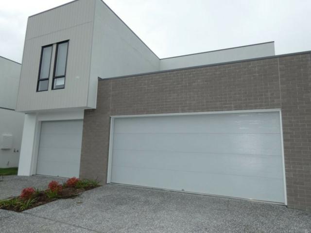 201/1 christine drive, coomera qld for rent lj hooker