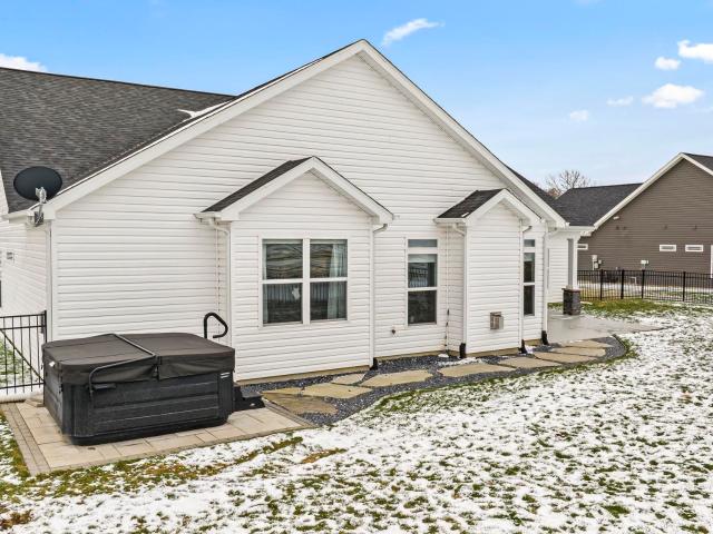 2011 Fairway Drive