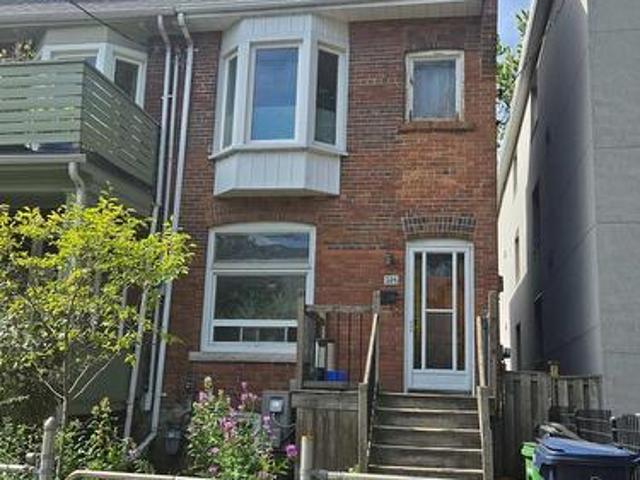 201/2 O'Hara Avenue Ne, Toronto, ON, M6K 2P8 house for sale | Listing ID W13807 | Royal LePage