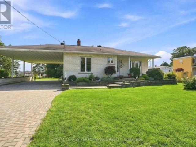 2012 Lajoie Street, Alfred And Plantagenet, ON, K0B 1J0 house for sale | Listing ID X13726 | Royal LePage