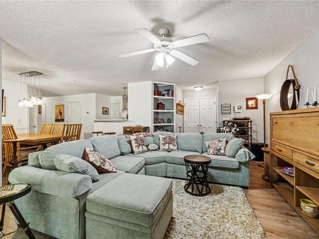 2012 Salem Bluff Drive