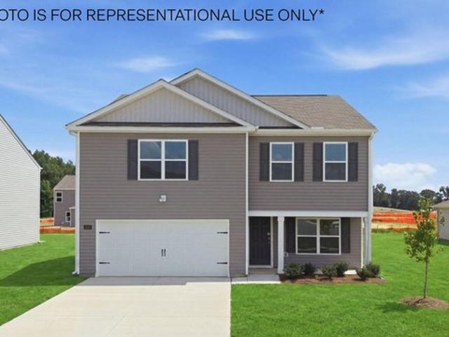 2013 Montalvan Dr, Greenville, NC 27834