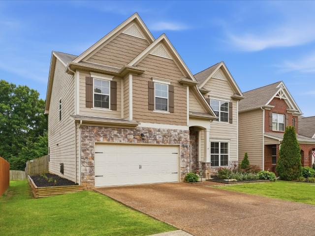 2013 Austin Dr