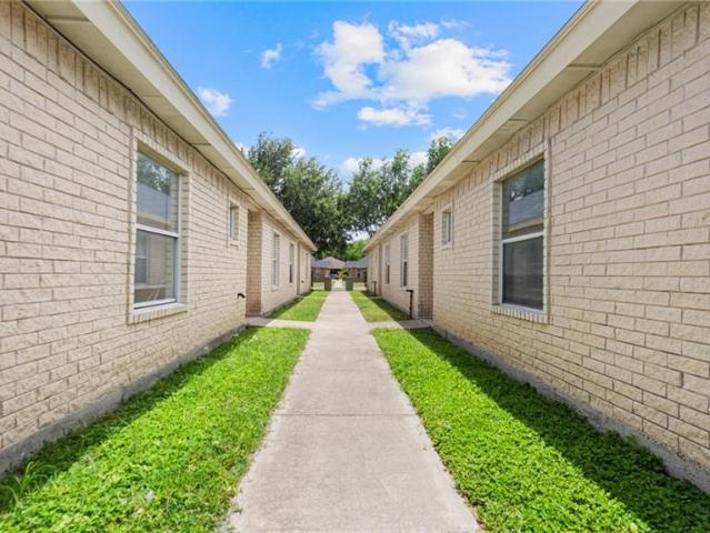 2013 Agua Fina Avenue