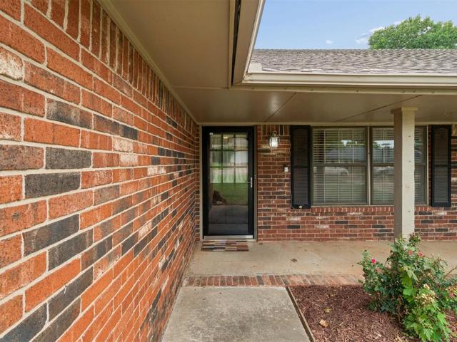 2013 Bella Vista Drive