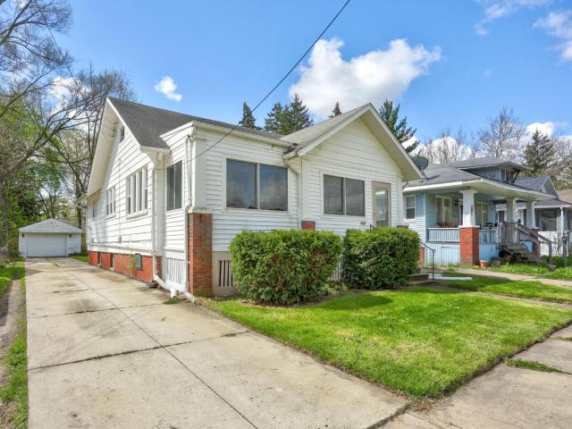 2013 cooper Avenue