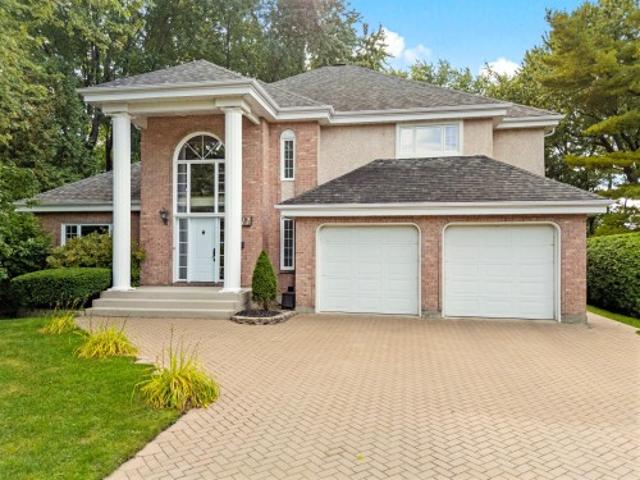 2013 Rue Des Cèdres, Saint Bruno De Montarville, QC, J3V 3M4 Luxury House for sale | Listing ID 20932 | Royal LePage Carriage Trade Luxury Properties