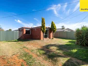 2013 Western Highway, Rockbank VIC 3335 House For Rent | Domain