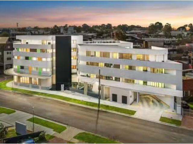 20/13 15 Civic Avenue, Pendle Hill Apartment for rent Listed.