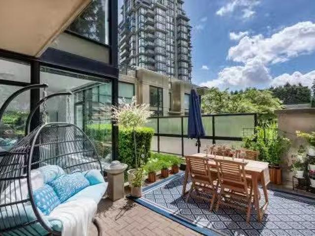 201 15 Royal Avenue E, New Westminster, BC, V3L 0A9 Single F.